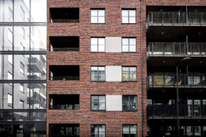 Traryd Intakt 2+1 med mötesbåge + produkter från Snidex för höga ljudkrav