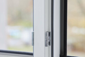 TRARYD slutbleck intakt inåtgående med mittstolpe TRARYD slutblek intakt inåtgående med mittstolpe